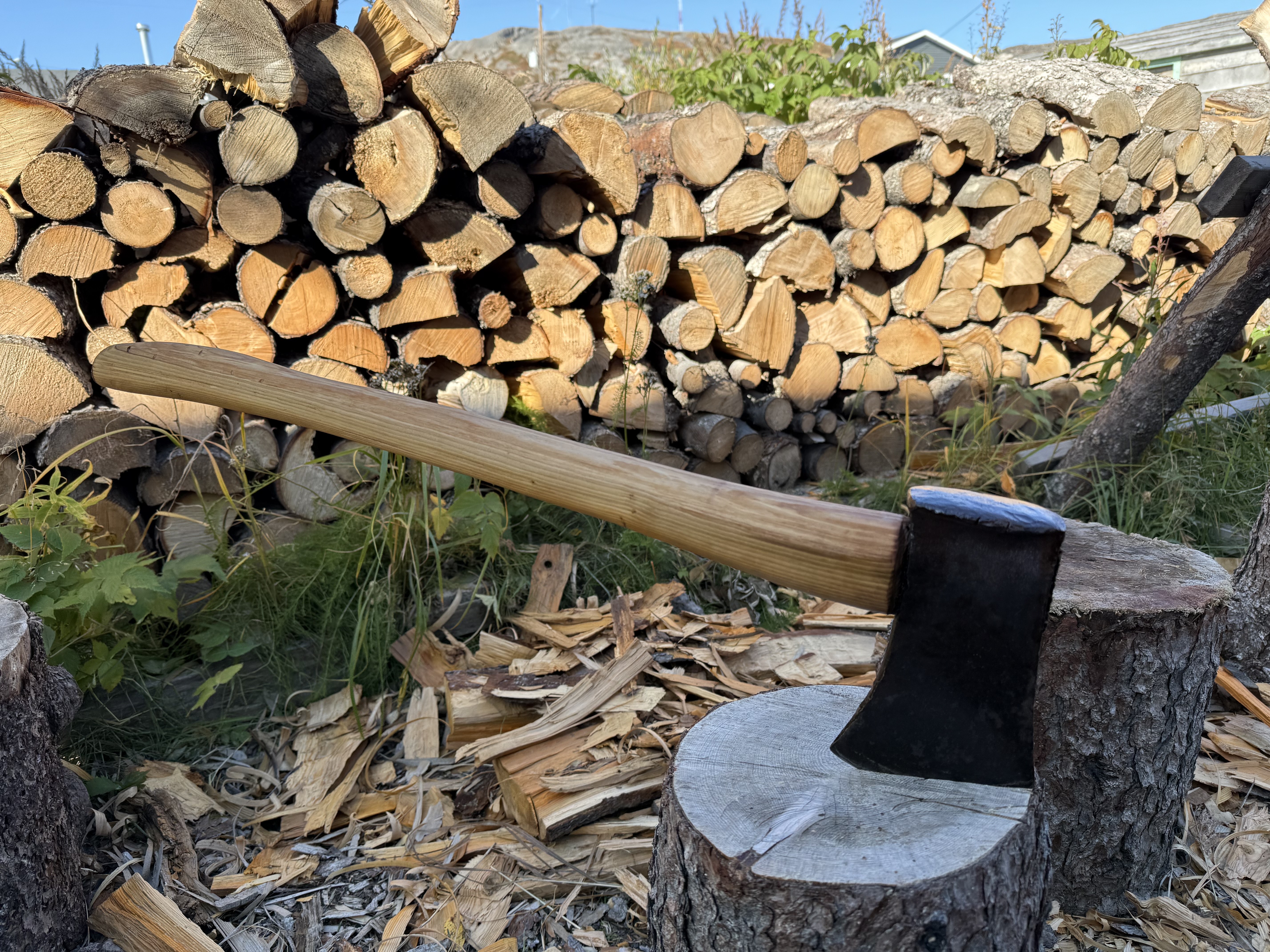 Ulimautik (axe) (2025)