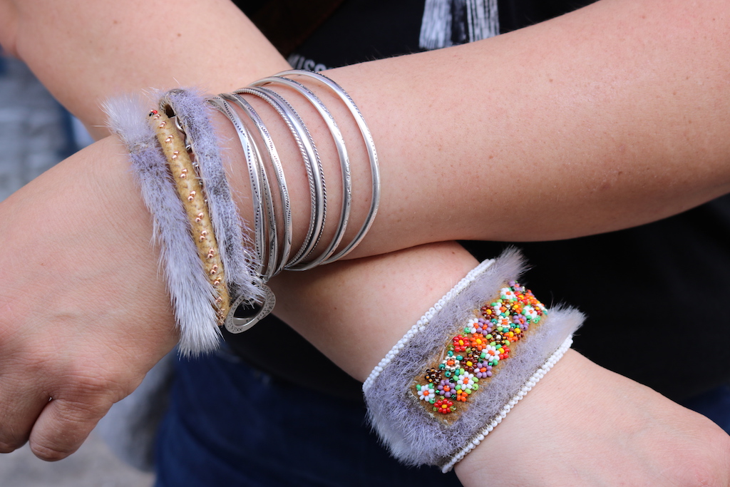 Bracelets made of sealskin, moosehide and glass, silver, gold and platinum beads (2018)