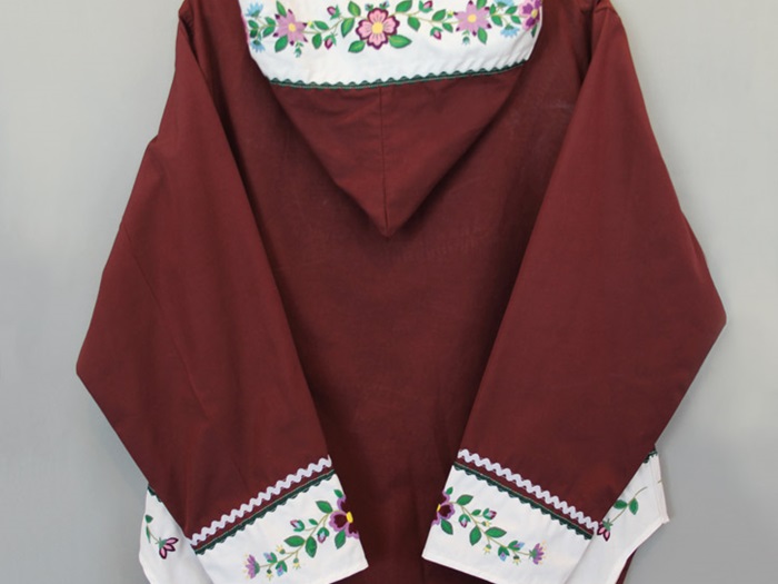 Short Tail Sikipak with Embroidery (2015)