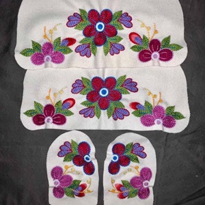 Embroidered tongues and patches (n.d.)