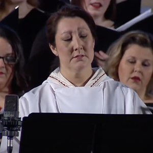 Singing "Jesuse aulik erKitsomavagit" at Makkipok! (2021)