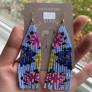 Granny hankie earrings (2023)