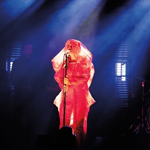 Red arnauti-inspired outfit (2019)