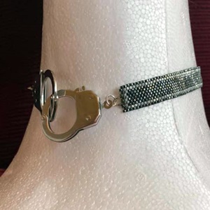 Handcuff necklace (2021)