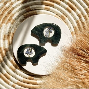 Soapstone nanuk with forget me nots