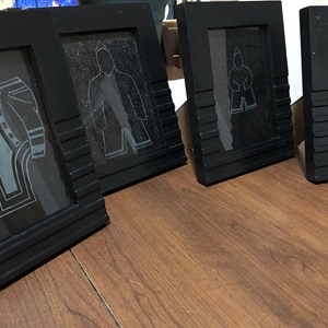 Traditional Inuit Clothing - Glass Etching (2020)