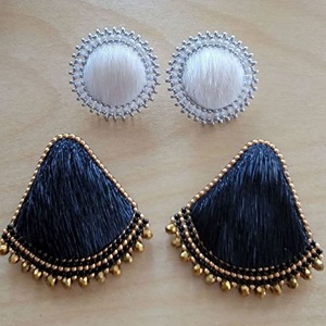 Round studs and inspiration of the ulu (2020)