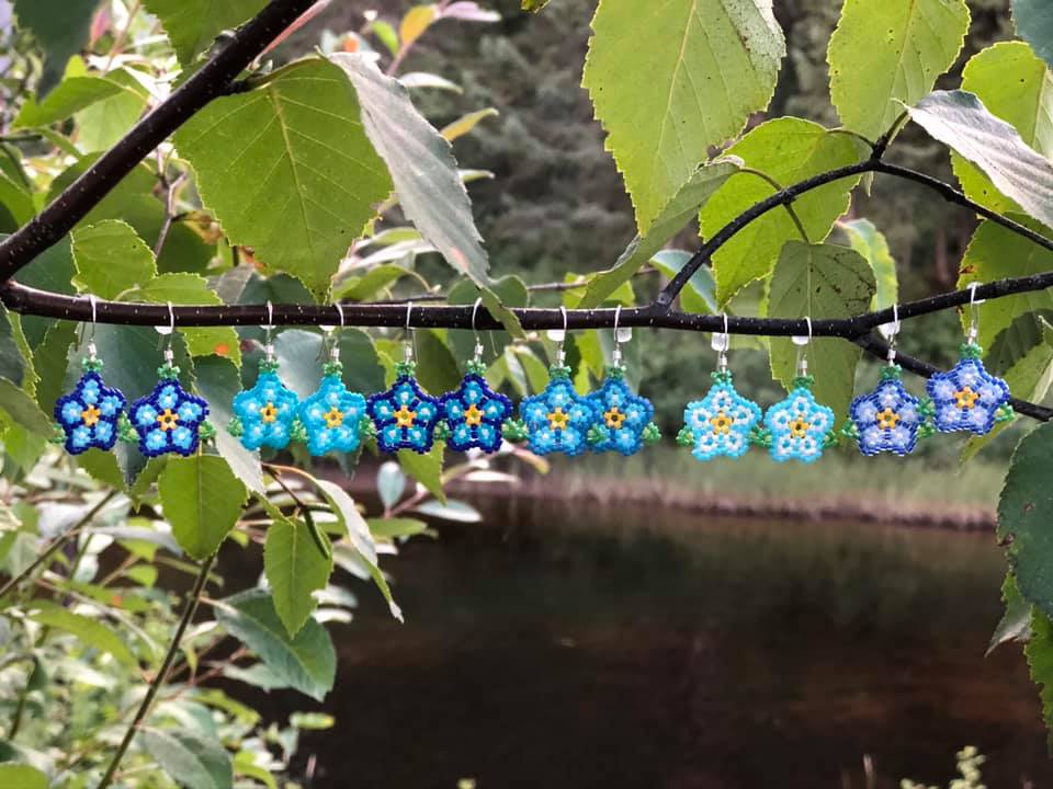 Wapikun earrings (2020)