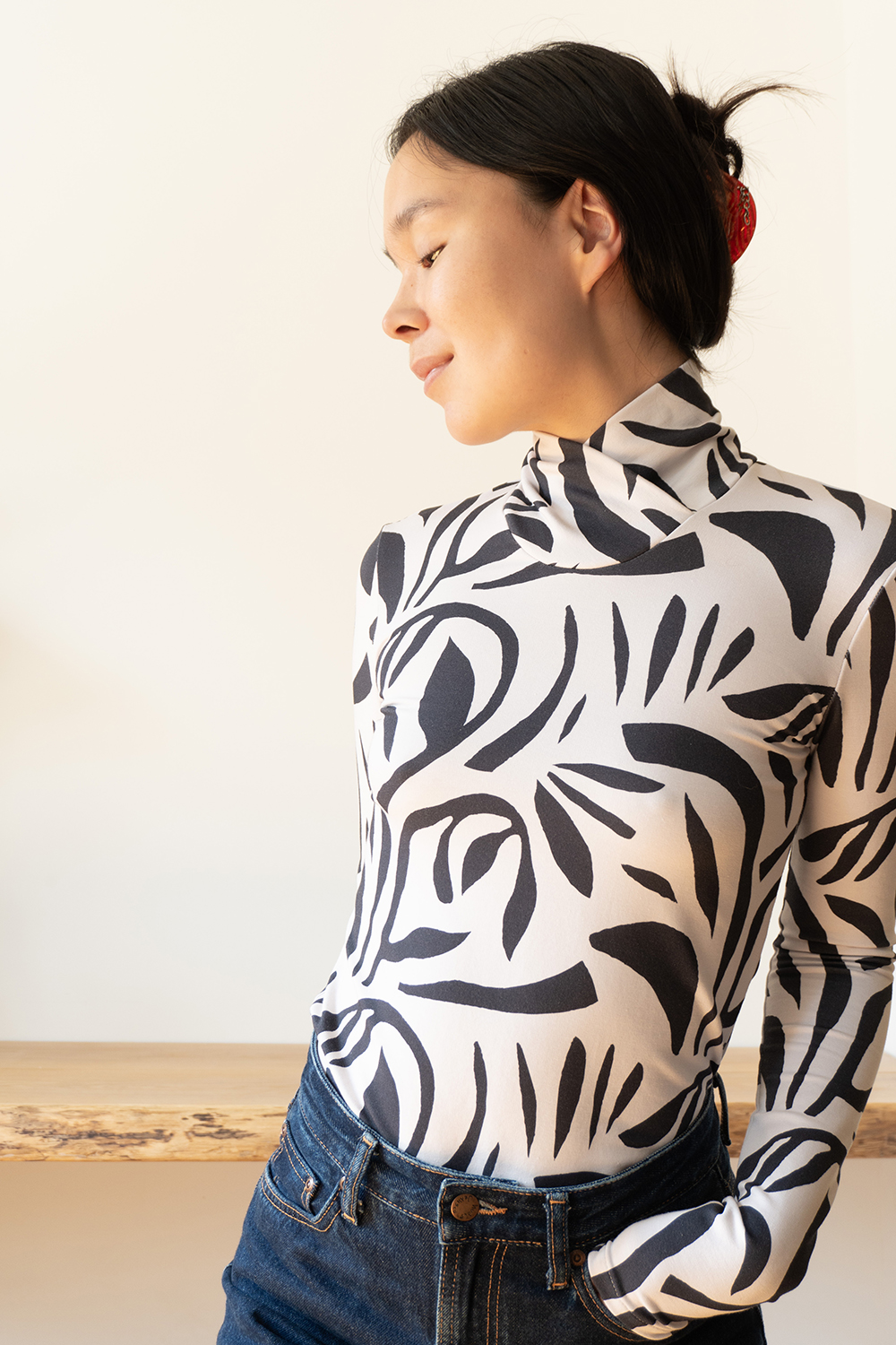 Black and white patterned turtleneck (2023)