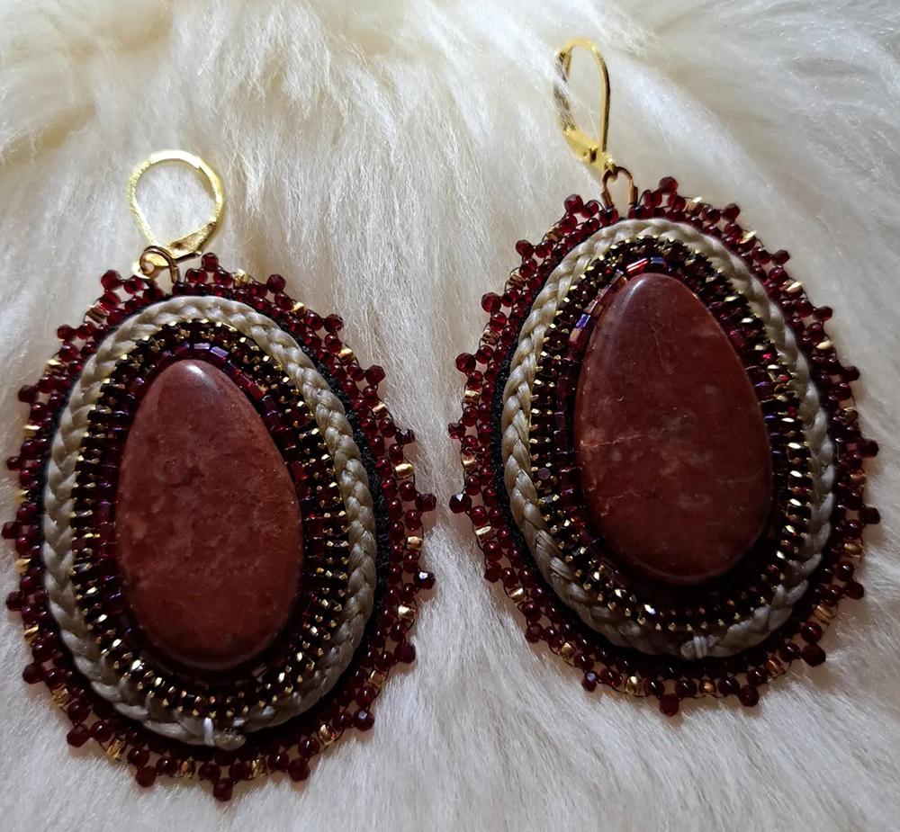 Gala red soapstone earrings (2023)