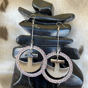 Beaded ulu hoops (2021)