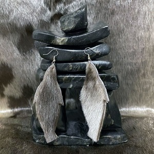 Seal shaped sealskin earrings (2022)