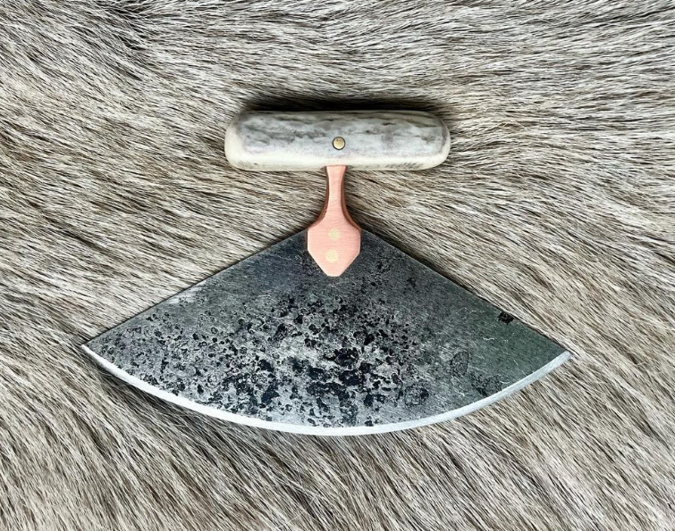 Untitled (Ulu) (2024)