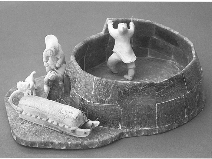 AirutLukieCampingOutatthelgloolik