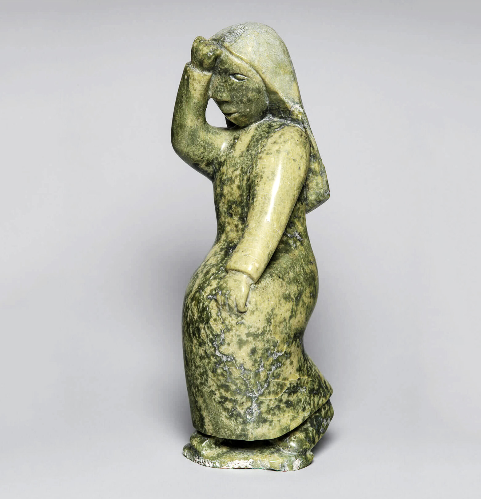 TunnillieOvilooGreivingWoman