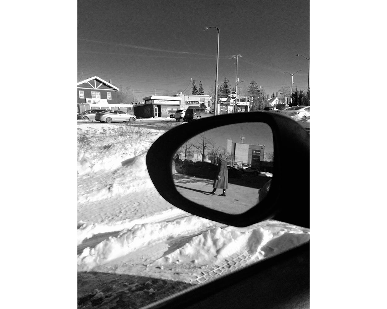 PartridgeTaqralikOutsideShoppersOnBank