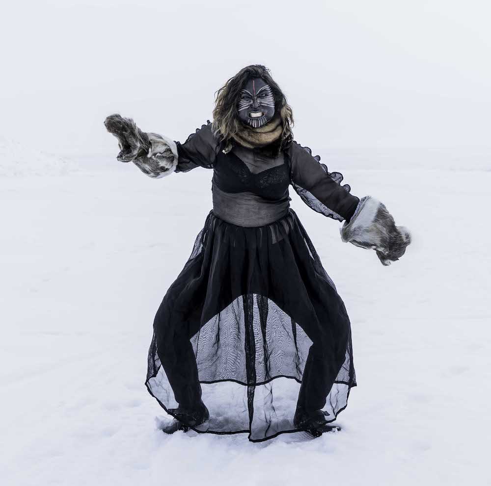 BathoryLaakkulukWilliamsonGriffithsJamieSilaupPutungaIluani(InsideTheHoleInTheUniverse)