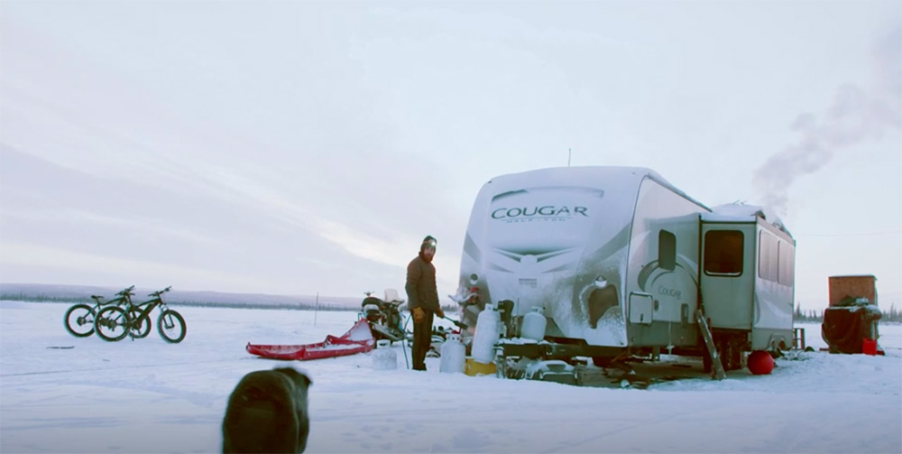 CopperQuartzMediaAyalikTiffanyOkpikLittleVillageInTheArcticStill_A