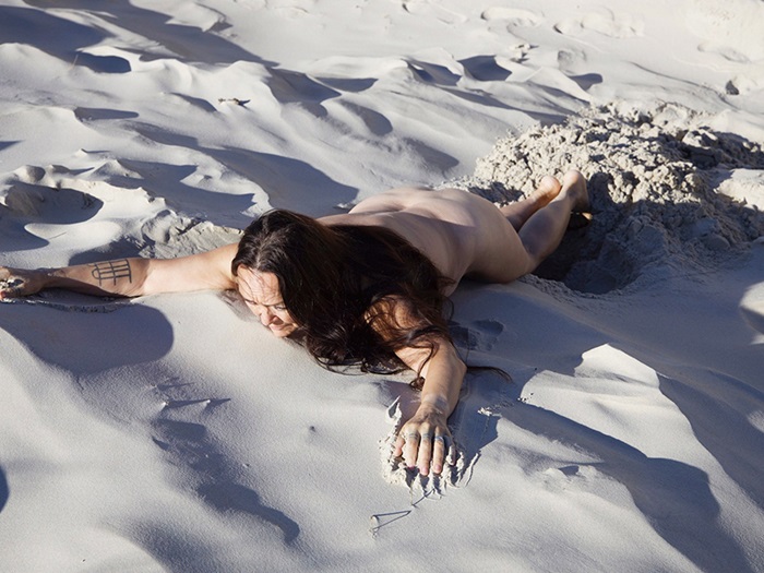 KleemanJessie_AtANoPlace_still_2021_NuukKunstmuseum