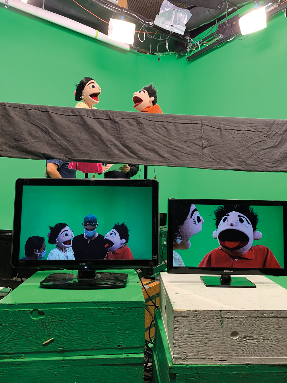 38.1_Feature-BDeer_IMG_2578